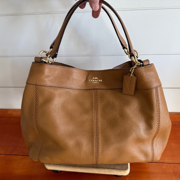 Coach Handbags - Coach Small Lexy Shoulder Bag